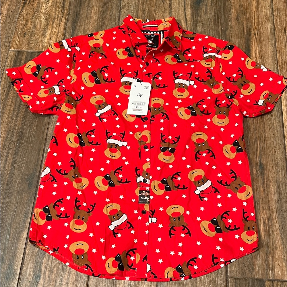 🤶 NWT Denim & Flower brand men’s short sleeve button down shirt